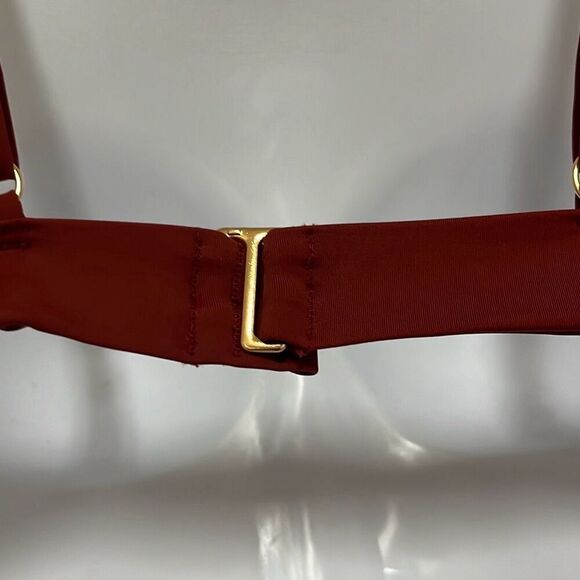 Andie Swim The Dalia Bikini Top Burgundy Gold Clasp Adjustable Padded Medium NWT - Picture 5 of 11